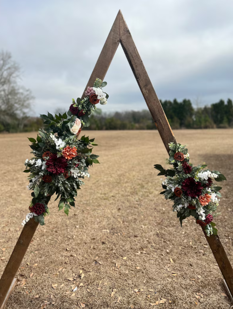 Triangle Photo Arch